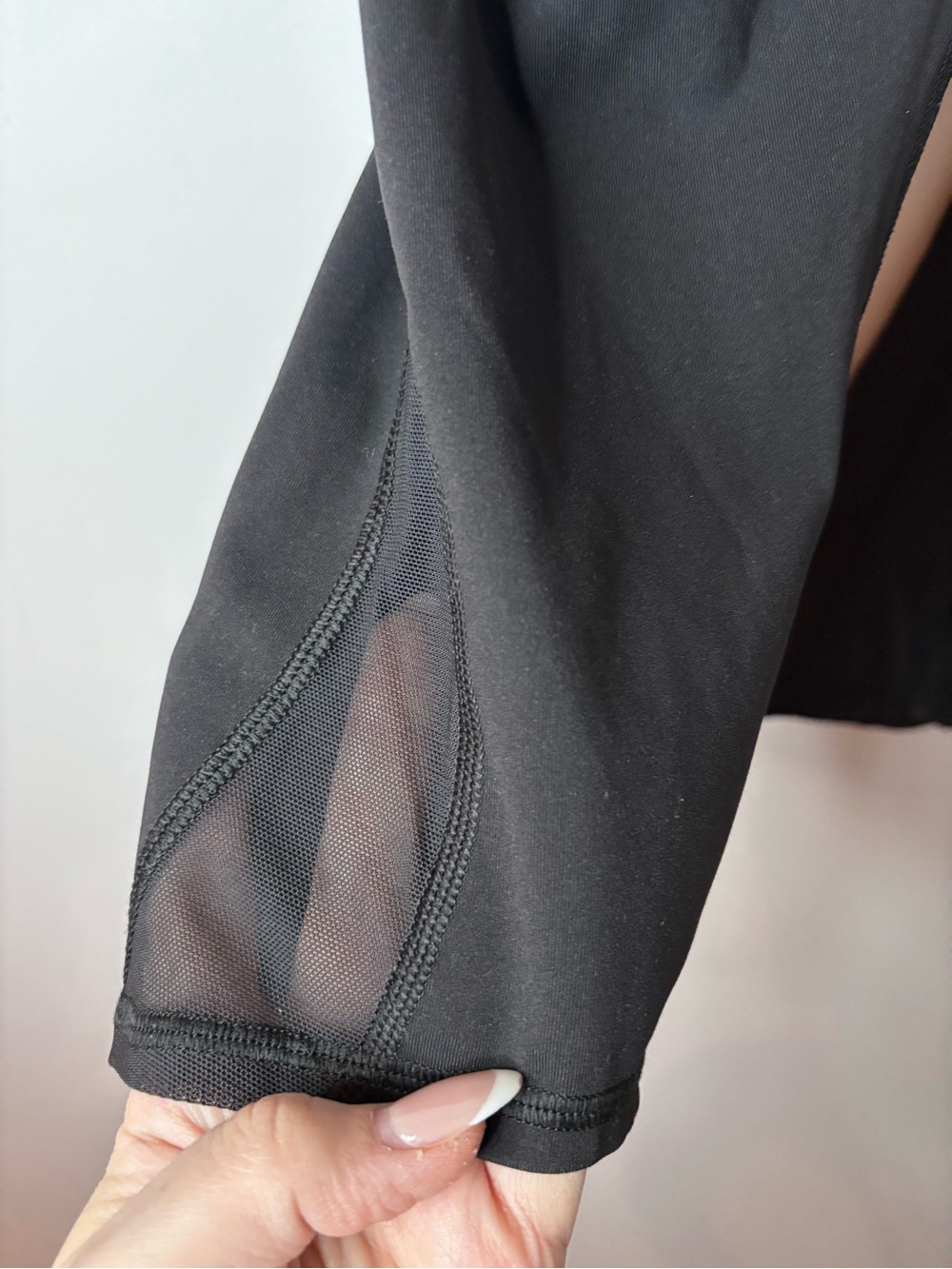lululemon athletica Black Train Times Crop Leggings - Picture 5 of 6